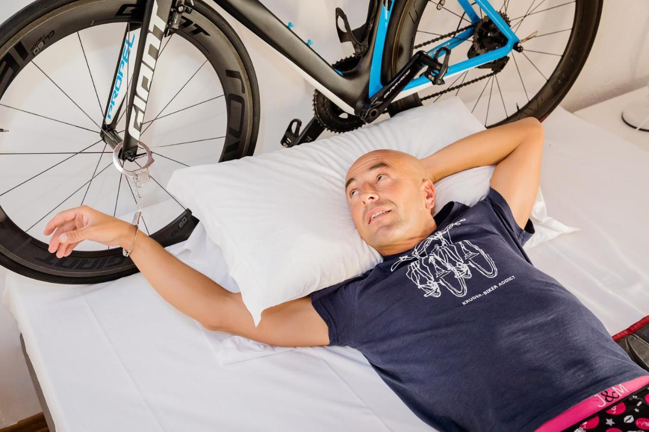 Alp Apartments Ski & Bike - Tourneuve5 アオスタ エクステリア 写真