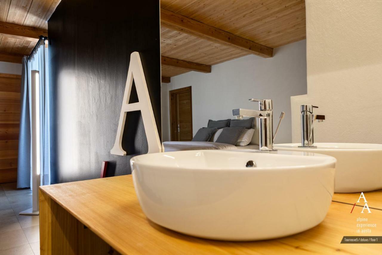 Alp Apartments Ski & Bike - Tourneuve5 アオスタ エクステリア 写真